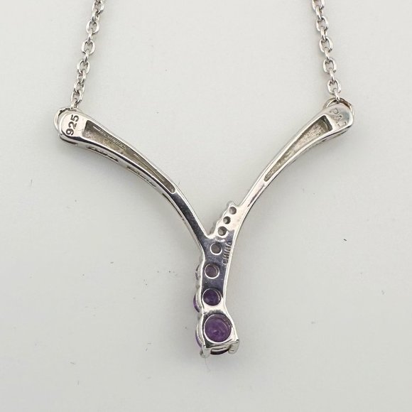 Beautiful African Amethysts graduating in size and color from pink to purples - - Picture 7 of 10